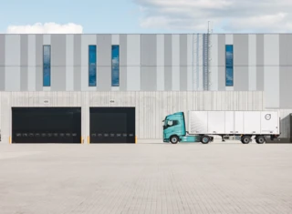 Volvo FH_Electric_ 11