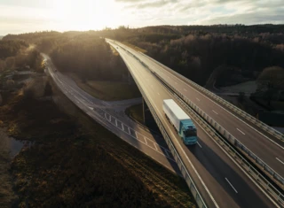 Volvo FH_Electric_ 13