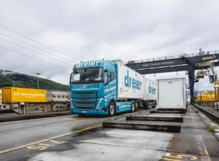 Volvo FH Electric CH, Dreier
