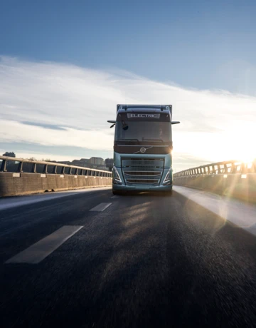 Paashuis-Volvo-Trucks-FH-Electric-01