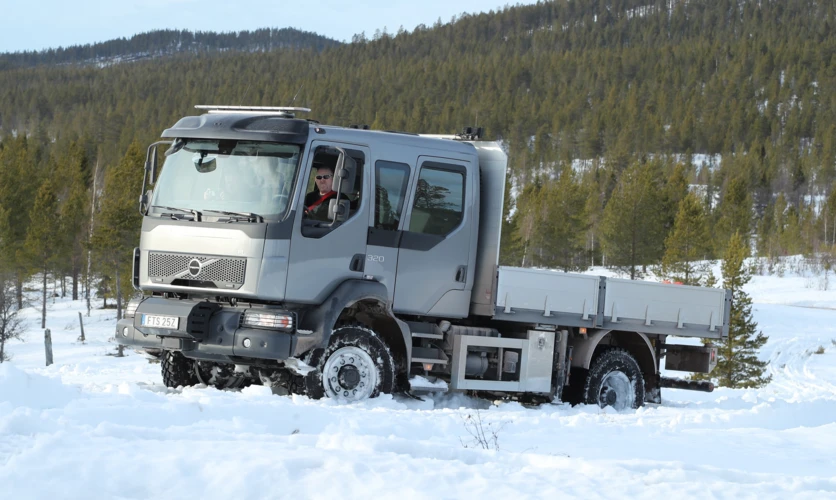 Volvo FL 4x4