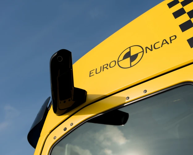 Volvo Trucks Euro NCAP-demotrucks 9
