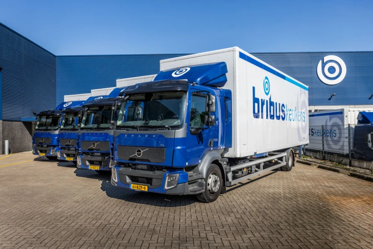 Bribus Volvo FL bakwagens