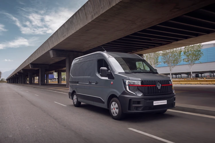 Paashuis-Renault-Master-2024-exterieur-08 Paashuis-Renault-Master-2024-exterieur-08