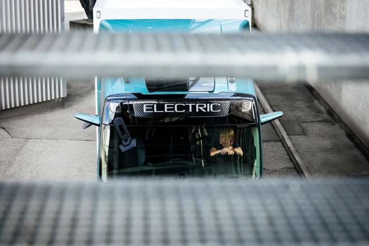 Paashuis-Volvo-Trucks-FM-Electric-13
