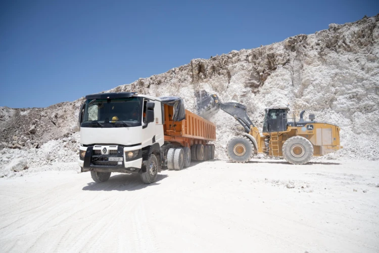 Renault_trucks_k_innovation_work Renault_trucks_k_innovation_work