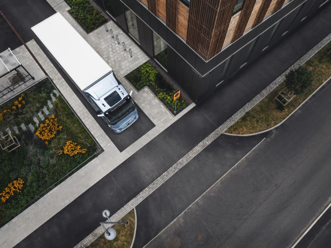 Volvo Trucks behaalt opnieuw maximale score bij Euro NCAP-test 5