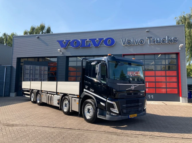 c2683ebc-89e8-4076-9485-616f074585d0